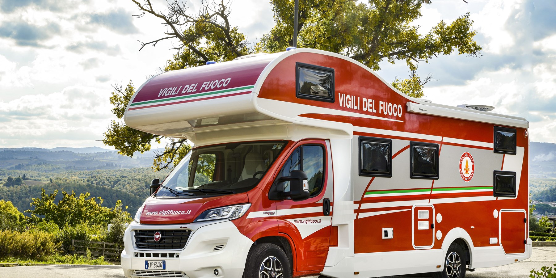 Roller Team has provided the fire brigade with a fully customised overcab motorhome